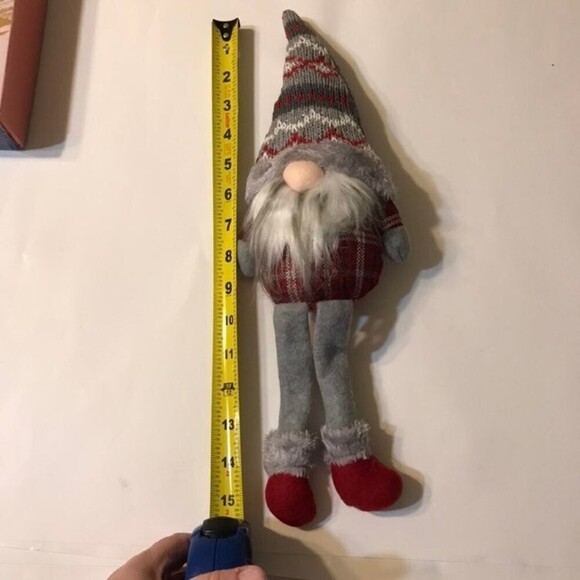 Shelf Sitting Christmas Gnome - Picture 3 of 5